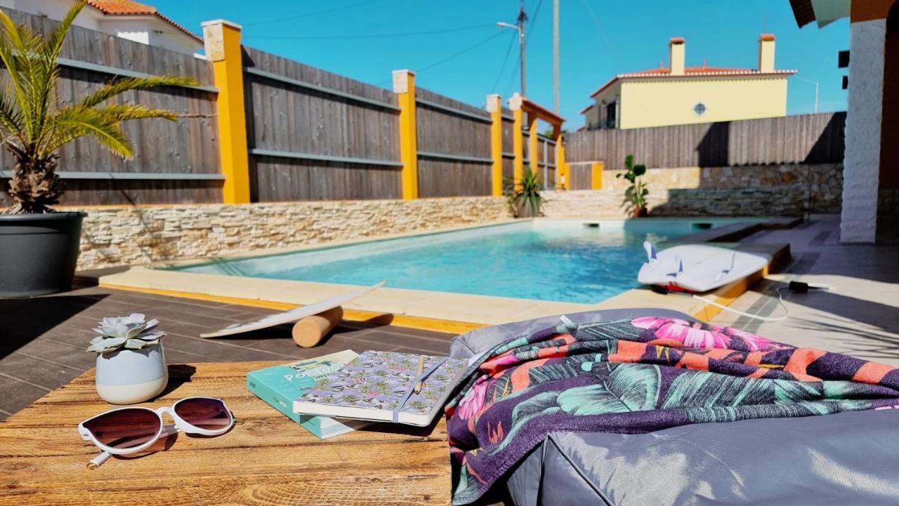 ホテル Tika Surf Camp Ericeira Carvoeira エクステリア 写真