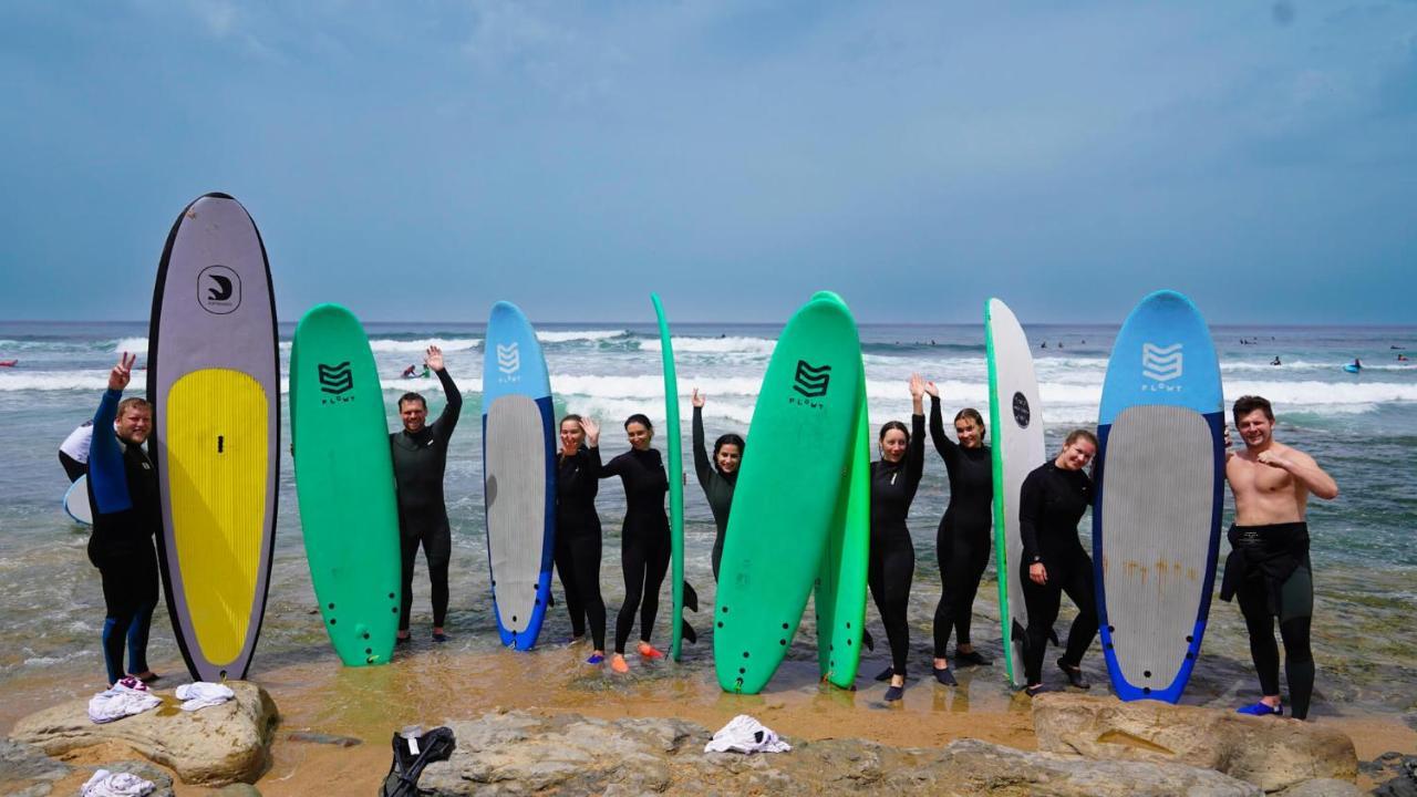 ホテル Tika Surf Camp Ericeira Carvoeira エクステリア 写真